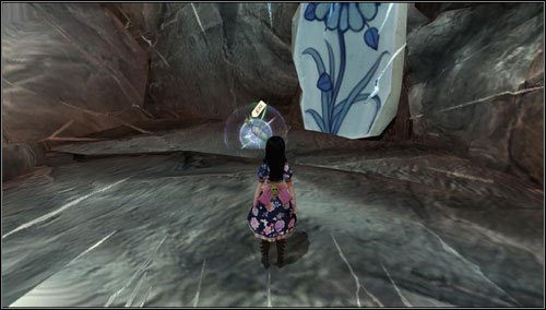 Po przejściu przez tunel znajdujemy butelkę - Trunk (2) | Rozdział 3 - Oriental Grove | Alice Madness Returns - Alice: Madness Returns - poradnik do gry