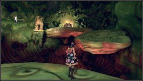 Przed nami kolejny ruchomy płomień - biegniemy zgodnie z jego obrotem i wskakujemy na platformy po lewej - Trunk (2) | Rozdział 3 - Oriental Grove | Alice Madness Returns - Alice: Madness Returns - poradnik do gry