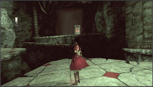 Przechodzimy przez olbrzymie wrota i otwieramy drzwi zlokalizowane na najwyższej kamiennej półce - Waste Wing Part 2 | Rozdział 4 - Queensland | Alice Madness Returns - Alice: Madness Returns - poradnik do gry