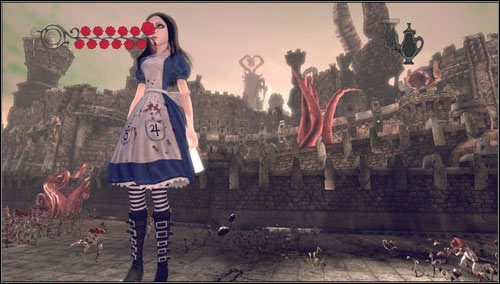 Dochodzimy do dużego placu, na którym musimy wyeliminować chmary strażników, uważając jednocześnie na ostrzał z armaty - Harder they Fall | Rozdział 4 - Queensland | Alice Madness Returns - Alice: Madness Returns - poradnik do gry