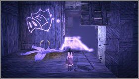 Przeskakujemy po platformie na drewnianą półkę z fioletowym kwiatkiem - Downtown Cellars (3) | Rozdział 5 - Dollhouse | Alice Madness Returns - Alice: Madness Returns - poradnik do gry