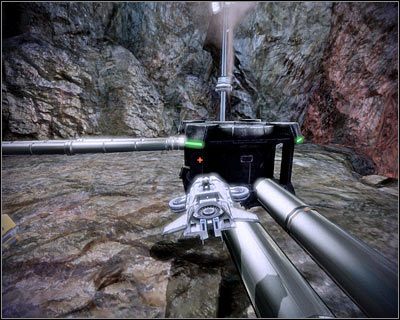 Zaczekaj aż drużyna zajmie miejsce na pokładzie poduszkowca i podleć do pokazanego na poprzedniej cut-scence wentylatora, który zlokalizowany jest na lewo stąd (powyższy screen) - (2) Odnalezienie przełącznika wyłączenia alarmu (1) | Nadzorca- Stacja Wulkan - Mass Effect 2: Overlord - poradnik do gry