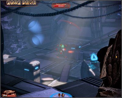 Po zabezpieczeniu górnych balkoników rozstaw drużynę przy zasłonach i zajmij się atakowaniem gethów obecnych na parterze - (7) Powrót do poduszkowca | Nadzorca- Stacja Prometeusz - Mass Effect 2: Overlord - poradnik do gry