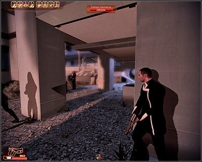 Ustaw się przy ścianie i zaatakuj z zaskoczenia stojących w pobliżu dwóch żołnierzy Zaćmienia - (1) Wariant B- Przeskoczenie przez balustradę | Kasumi- Skaner DNA - Mass Effect 2: Kasumis Stolen Memory - poradnik do gry