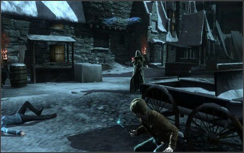 Za drzwiami (po prawej natniesz się na jeden z bonusów) czeka Cię ostateczna konfrontacja w Hogsmeade - śmierciożercy dwukrotnie zaatakują znajdującą się tutejszą halę targową - [Ulice Hogsmeade] Opis przejścia | Harry Potter i Insygnia Śmierci - część 2 - Harry Potter i Insygnia Śmierci - część 2 - poradnik do gry