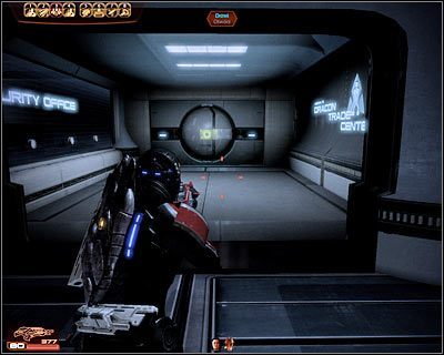 W trakcie staczanych tu walk oprócz ciężkich żołnierzy Handlarza Cieni warto też mieć na uwadze poczynania inżynierów Handlarza Cieni, szybko ich likwidując i unikając sond bojowych - (7) Wyruszenie w pościg za Telą Vasir - Kryjówka Handlarza Cieni - Mass Effect 2: Lair of the Shadow Broker - poradnik do gry