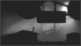 Dojdziemy do niewielkiego jeziorka z pływającymi zwłokami, wskakujemy na pierwszego trupa i czekamy, aż do wody wbiegnie ciemna postać i utopi się [1], dzięki czemu będziemy mogli przeskoczyć na drugi brzeg - Rozdział 12 | Opis przejścia Limbo - Limbo - poradnik do gry