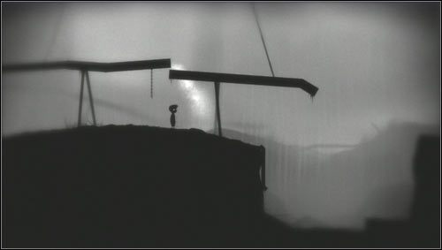 Maszerując w prawo dotrzemy do rynny z łańcuchem i dołu z kłodą [1] - Rozdział 16 | Opis przejścia Limbo - Limbo - poradnik do gry