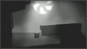 Na kolejnym poziomie biegniemy w prawo, wyciągamy dziurawą skrzynię tuż przed półkę i wskakujemy na nią [1] - Rozdział 17 | Opis przejścia Limbo - Limbo - poradnik do gry