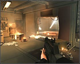 4 - (2) Odparcie ataku na placówkę | Deus Ex Bunt Ludzkości - Deus Ex: Bunt Ludzkości - Directors Cut - poradnik do gry