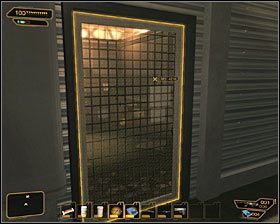 Wokół wejścia do fabryki kręci się trzech innych terrorystów - (2) Wariant pokojowy - Przedostanie się do fabryki | Deus Ex Bunt Ludzkości - Deus Ex: Bunt Ludzkości - Directors Cut - poradnik do gry