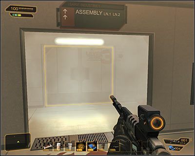 Wejdź do środka i rozejrzyj po pomieszczeniu, zapisując przy okazji stan gry - (4) Przedostanie się do pierwszego laboratorium montażu | Deus Ex Bunt Ludzkości - Deus Ex: Bunt Ludzkości - Directors Cut - poradnik do gry