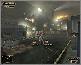 Zanim dotrzesz do głównego budynku będziesz musiał przejść przez plac i spotkasz tu aż sześciu przeciwników - (1) Przedostanie się w okolice głównego budynku | Deus Ex Bunt Ludzkości - Deus Ex: Bunt Ludzkości - Directors Cut - poradnik do gry