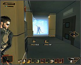 Na bieżąco obserwuj poczynania swojego oponenta, uważając na podrzucane przez niego granaty #1 - (7) Pokonanie Barretta | Deus Ex Bunt Ludzkości - Deus Ex: Bunt Ludzkości - Directors Cut - poradnik do gry