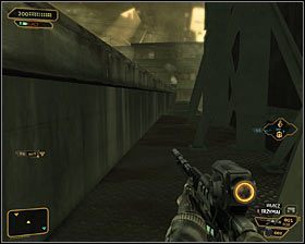 6 - (3) Wariant pokojowy - Wejście do budynku Hengsha Court Gardens - Deus Ex: Bunt Ludzkości - Directors Cut - poradnik do gry