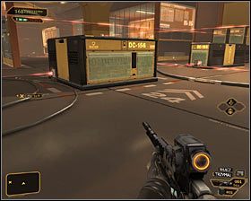 Wyczekaj na dobry moment i skieruj się do podobnie wyglądającej południowej zasłony #1 - (9) Przejście przez pomieszczenie z pułapkami laserowymi | Bunt Ludzkości - Deus Ex: Bunt Ludzkości - Directors Cut - poradnik do gry