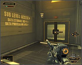 Musiałbyś teraz załączyć kamuflaż i przystąpić do omijania wartowników oraz kamer ochrony #1, przemieszczając się sukcesywnie na północny-zachód - (7) Wariant pokojowy - Dotarcie do klatki schodowej | Deus Ex Bunt Ludzkości - Deus Ex: Bunt Ludzkości - Directors Cut - poradnik do gry