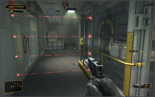 Lasery (5 na mapie) dezaktywujesz kodem 4867, poznanym z palmtopa padniętego strażnika - (1) Wariant pokojowy - Ucieknij i znajdź swój sprzęt | Deus Ex Bunt Ludzkości - Deus Ex: Bunt Ludzkości - Directors Cut - poradnik do gry