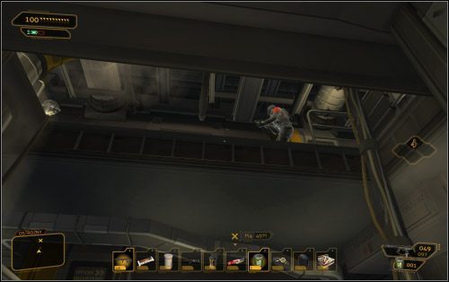 Na pierwszą poważną próbę zostaniesz wystawiony zaraz po wyjściu z pokoju ze skanerem - Wariant pokojowy | Deus Ex Bunt Ludzkości - Deus Ex: Bunt Ludzkości - Directors Cut - poradnik do gry