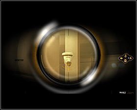 Zachowaj ostrożność, bo jeżeli nie wyłączyłeś okolicznych robotów, to za rogiem #1 wpadniesz na jednego z nich - (6) Wariant pokojowy - Wgranie wirusa do komputera ochrony | Bunt Ludzkości - Deus Ex: Bunt Ludzkości - Directors Cut - poradnik do gry