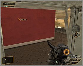 Jeżeli nie posiadasz wspomnianego wyżej ulepszenia, to będziesz musiał doprowadzić do pozbawienia tego obszaru dostaw prądu - (6) Dotarcie do drugiej windy - Poszukiwanie dowodu - Deus Ex Bunt Ludzkości - poradnik akt II - Hengsha