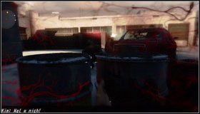 Gdy skręcimy w lewo koło siatki będziemy musieli wykorzystać ogień zaporowy partnerów do przedostania się pomiędzy kolejnymi przeszkodami - Garaże - Rozdział 3 - Call of Juarez: The Cartel - Eddie Guerra - poradnik do gry