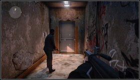 Dostajemy się schodami na dach [1] i wychodzimy przez drzwi - Na dachach - Rozdział 7 - Call of Juarez: The Cartel - Eddie Guerra - poradnik do gry