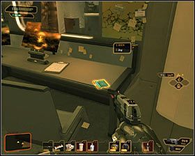 Jeżeli nie przeszkadza Ci wszczęcie alarmu, to możesz wejść do pomieszczenia ochrony bez żadnego przygotowania i rozejrzeć się za Ebookiem #1 #2 - Ebooki - Akt II - Zestawienia - Deus Ex Bunt Ludzkości - encyklopedia - poradnik do gry