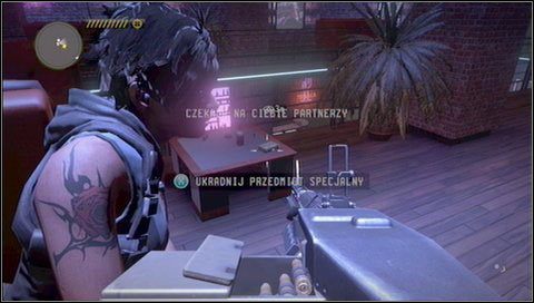 Przedmiot specjalny #4 - po walce z ochroniarzami Jezusa wchodzimy na górę i szukamy stolika - Strefa VIP - Rozdział 8 - Call of Juarez: The Cartel - Kimberly Evans - poradnik do gry