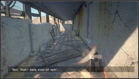 Wychodzimy na zewnątrz [1] i skręcamy w prawo, [2] żeby zejść z tarasu - Fort - Rozdział 12 - Call of Juarez: The Cartel - Kimberly Evans - poradnik do gry