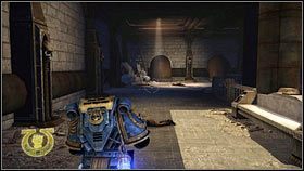 Twoim pierwszym celem powinny być dwa potężne olbrzymy w goglach [1] - 8 - Szepty Umarłych - Opis przejścia - Warhammer 40,000: Space Marine - poradnik do gry