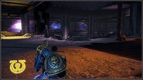 Po zakończeniu starcia udaj się do zaznaczonego pięścią miejsca [1] - 12 - Umierająca Światłość - Opis przejścia - Warhammer 40,000: Space Marine - poradnik do gry