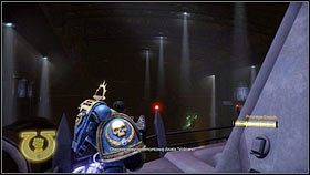 Idąc dalej prosto, dotrzesz do Tytana, na którego będziesz mógł zeskoczyć [1] - 13 - Przebudzenie Olbrzyma - Opis przejścia - Warhammer 40,000: Space Marine - poradnik do gry