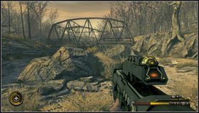 Gdy wybiegniemy z szopy zeskakujemy do niewielkiego wąwozu [1] i biegniemy w kierunku mostu - Rozdział 3 | Opis przejścia Resistance 3 - Resistance 3 - poradnik do gry