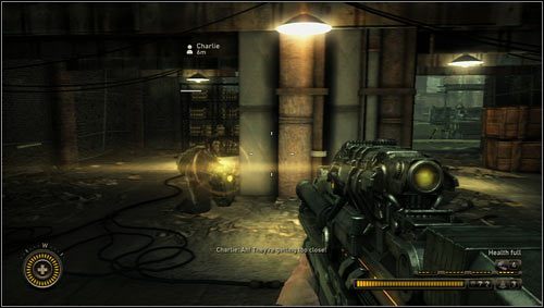 Gdy tylko wyjdziemy na dach Charlie schowa się w zadaszonym pomieszczeniu [1] - Rozdział 9 | Opis przejścia Resistance 3 - Resistance 3 - poradnik do gry