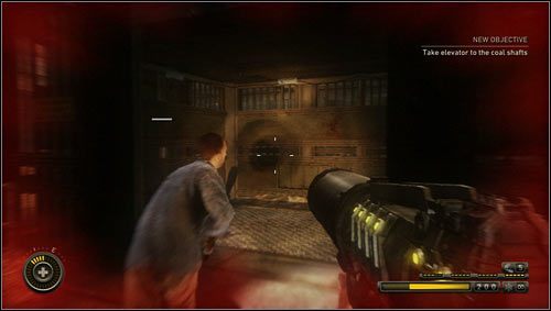Po krótkiej obronie kompana wskoczymy z nim do windy [1] i zjedziemy do kopalni - Rozdział 11 | Opis przejścia Resistance 3 - Resistance 3 - poradnik do gry