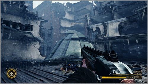 Jak już zakończymy starcie uzupełniamy zapasy przeszukując zniszczone budynki i kierujemy się dalej wychodząc po skrzydle samolotu [1] - Rozdział 18 | Opis przejścia Resistance 3 - Resistance 3 - poradnik do gry