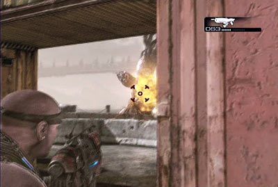 Skieruj się teraz na główny plac, gdzie czeka cię pojedynek ze sporą ilością przeciwników, w tym między innymi z jednym gluciarzem - IV - Pomocna dłoń | Akt 1 w Gears of War 3 - Gears of War 3 - poradnik do gry (opis przejścia, nieśmiertelniki, osiągnięcia)