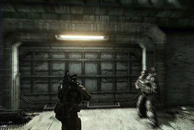 Po zabiciu wszystkich wrogów przejdź przez duże stalowe drzwi prowadzące do hangaru - IV - Uszczelnić luki | Akt 4 w Gears of War 3 - Gears of War 3 - poradnik do gry (opis przejścia, nieśmiertelniki, osiągnięcia)