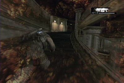 W pewnej chwili na środku ogromnej sali pojawi się Burza na swoim charakterystycznym monstrum - V - Wniebowstąpienie | Akt 5 w Gears of War 3 - Gears of War 3 - poradnik do gry (opis przejścia, nieśmiertelniki, osiągnięcia)