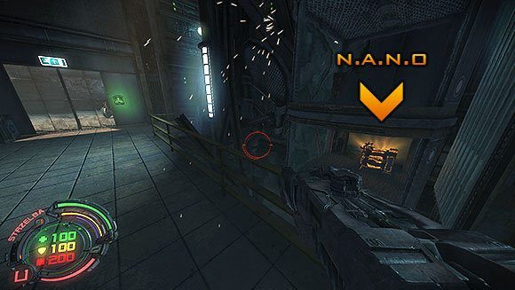 Kiedy wyjdziesz z pierwszego pomieszczenia, wejdź po schodkach prowadzących w prawo, aby odnaleźć małe N - Poziom III- Pościg (1) | Opis przejścia | Hard Reset - Hard Reset - poradnik do gry