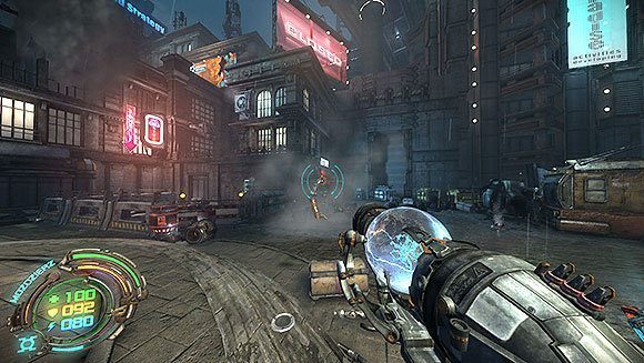 Po zniszczeniu Goryli rozejrzyj się po prawej stronie placu, Znajduje się tam niebieski kontener, a za nim ukryte N - Poziom III- Pościg (1) | Opis przejścia | Hard Reset - Hard Reset - poradnik do gry