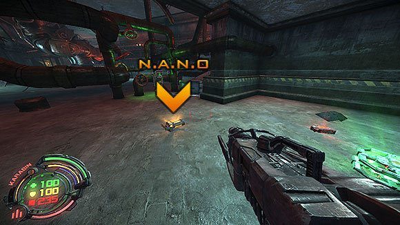 Zanim wyjdziesz do pomieszczenia z Piecem, zajrzyj jeszcze w korytarz za siatką - Poziom IV- Targowisko (1) | Opis przejścia | Hard Reset - Hard Reset - poradnik do gry