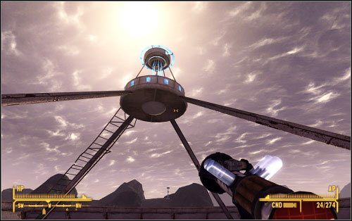 Przekaźnik uzupełni Twój asortyment broni, co oznacza, że od teraz możesz po niego sięgnąć i zdzielić nim pierwszego lepszego wroga - X-2- Strange Transmissions! - Zadania główne - Fallout: New Vegas - Old World Blues - poradnik do gry