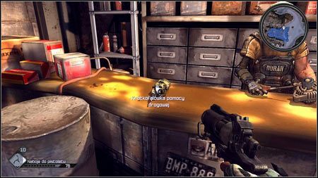 Porozmawiaj z nim, a następnie weź krótkofalówkę leżącą na ladzie - Brakujące części / Znajdź części buggy (2) | Opis przejścia Rage 1 - Rage - poradnik do gry