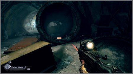 Tuż przy ścianie zobaczysz dużą rurę, w której ukryto kartę - Pustkowia (2) | Karty kolekcjonerskie w Rage 1 - Rage - poradnik do gry