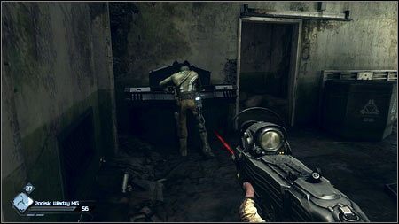 Gdy wszyscy zginą, twój towarzysz otworzy skrytkę z lewej strony i wyciągnie z niej broń - Pustkowia (3) | Karty kolekcjonerskie w Rage 1 - Rage - poradnik do gry