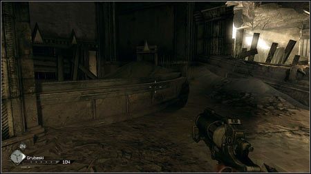 Po drugiej stronie znajdziesz schody prowadzące na niższe piętro - Wschodnie Pustkowia | Karty kolekcjonerskie w Rage 1 - Rage - poradnik do gry