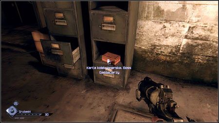 Skręć wtedy w lewo i wejdź po schodach na górę - Wschodnie Pustkowia | Karty kolekcjonerskie w Rage 1 - Rage - poradnik do gry