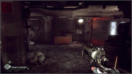 Dotrzesz w ten sposób do czerwonej szafki, nad którą będzie wisiała lampa - Quake | Sekretne pokoje w Rage 1 - Rage - poradnik do gry